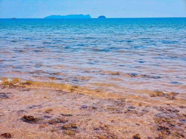 Red Cliffs ผาฝั่งแดง