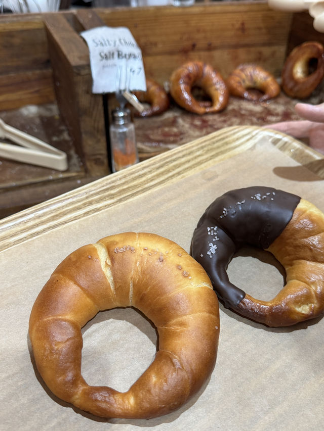 🥐 성수 베통, 호보백 닮은 소금빵 한 입의 감동