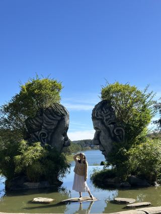 🇻🇳Dreamy Kissing Heads at Da Lat’s Clay Tunnel 🗿