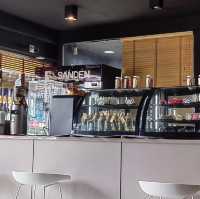 📍 Landrein Cafe & Co-working Space | สมุย