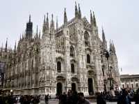 🚶‍♂️Strolling Through History – Piazza del Duomo, Milan