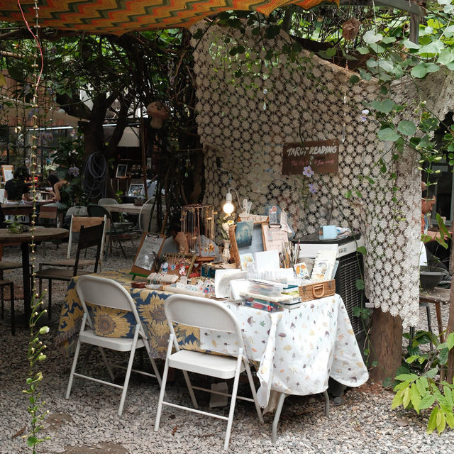 Columbo craft village