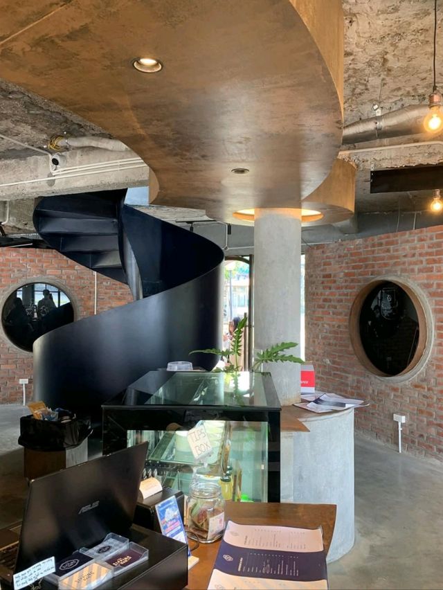 The Sipping Bar