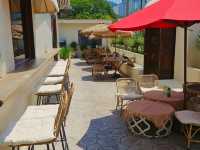 A nice cozy summer at The Palm Suites