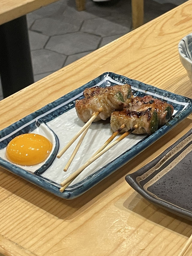 神田にあるもつ焼き屋"スミビトケムリ"