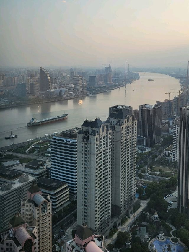 Sky-High Comfort at Novotel Atlantis