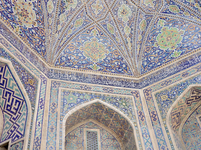 🕌【サマルカンド】の心臓！レギスタン広場の絶景に感動✨