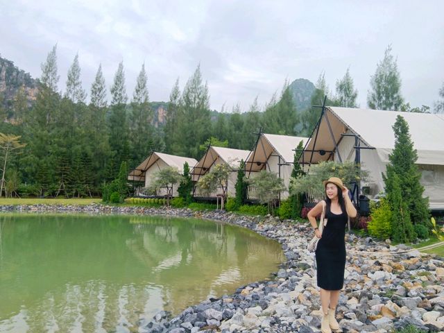 Iko Camp & Cafe