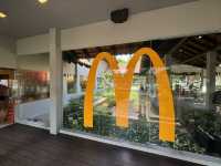 🍳 McDonald’s at West Coast Park – Easy Breakfast After a Morning Walk