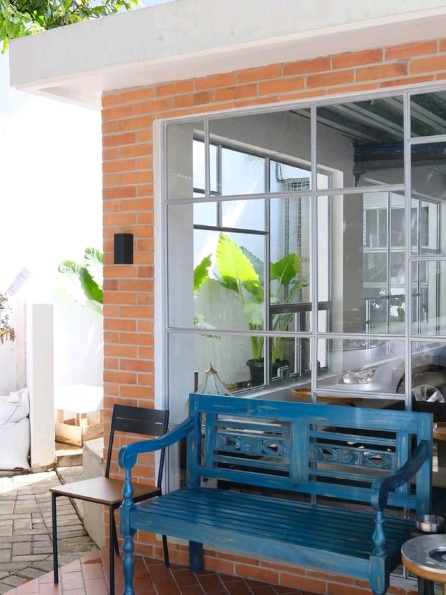 BLUE DOORS