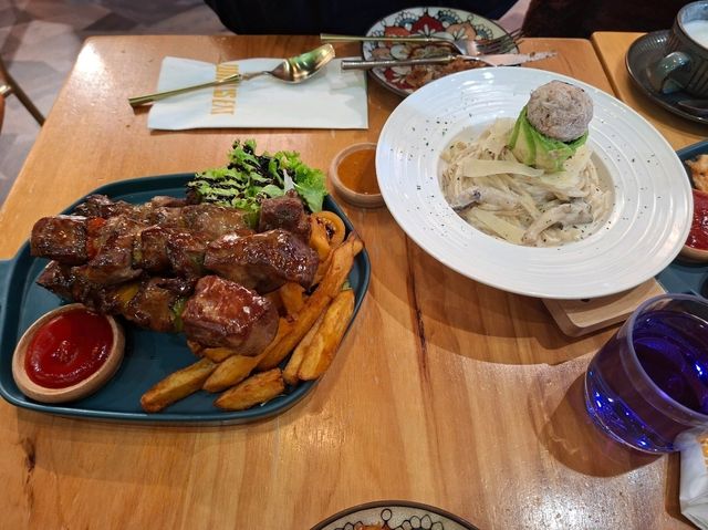 油麻地慢理牆城🤩環境靚到爆💯美食質素賣相好