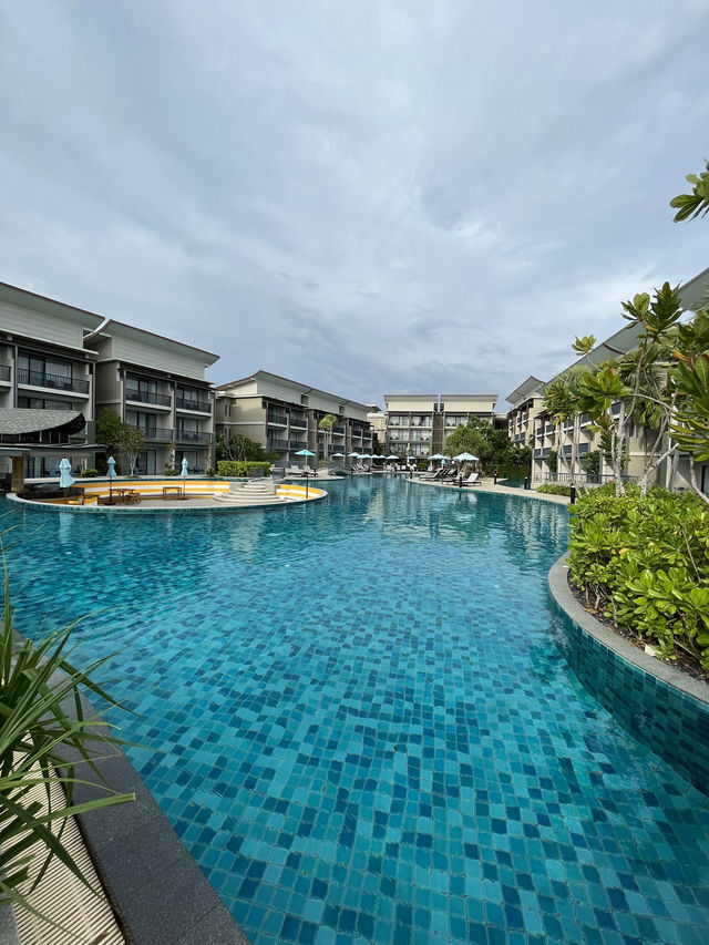 พักใจริมทะเล เขาหลักที่ Le Meridien Khao Lak พักใจริมทะเล เขาหลักที่ Le Meridien Khao Lak