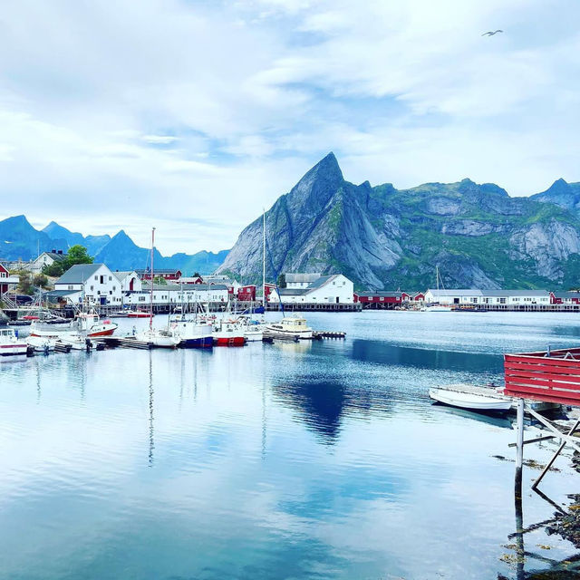 Experiencing the Magic of Hamnøy 
