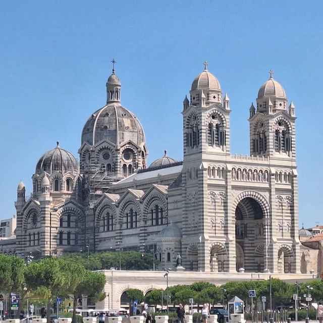 Marseille Beckons with Coastal Energy and Rich History Marseille Beckons with Coastal Energy and Rich History
