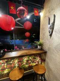 Hanoiの街並みを眺めながらゆったり過ごす「LEVA Coffee - The Balcony」
