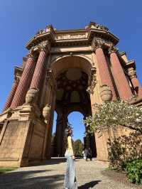 팔래스 오브 파인 아츠(Palace of Fine Arts) 🎨✨