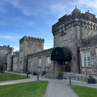 Hensol Castle – 웨일스의 고딕 양식 휴양지