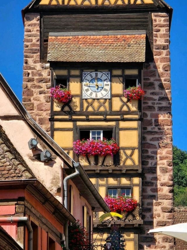 Enchanting Riquewihr: A Timeless Alsatian Gem ✨