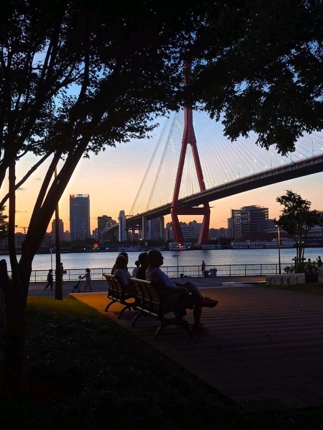 Laland Shanghai 🌙✨
