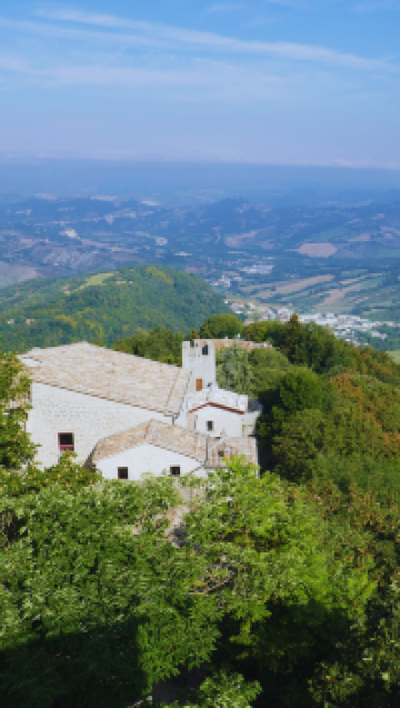 เที่ยวซานมารีโน เมืองเล็กที่เต็มไปด้วยมนต์เสน่ห์