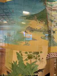 日本沖繩|藝術屏風中「從海到城,從百姓到神明」文化記憶的畫卷