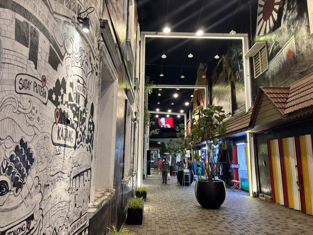  Walk Down Memory Lane at Kajang Dulu-Dulu Alley