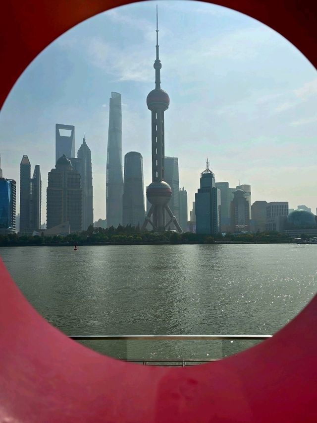 Shanghai’s Bund: The Ultimate Iconic Vibe 🏙️✨ Shanghai’s Bund: The Ultimate Iconic Vibe 🏙️✨