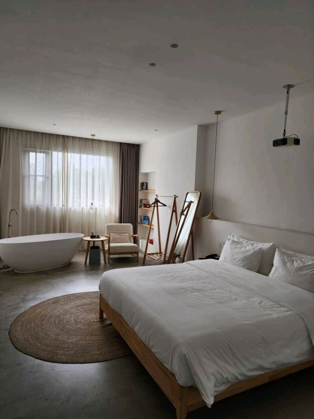 Comfy Vibes at Hotel Xingle – The Perfect Staycation Spot ✨🛏️ Comfy Vibes at Hotel Xingle – The Perfect Staycation Spot ✨🛏️