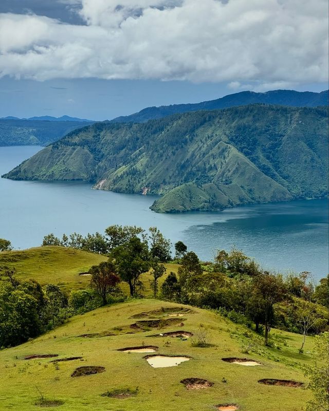 🇮🇩 Lake Toba — A Majestic Escape in North Sumatra 🌊