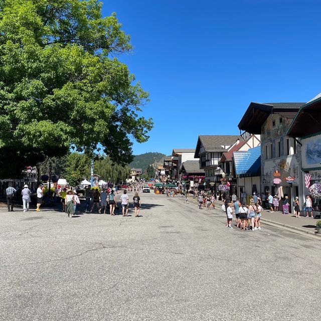 ๐บ๐ธ๋ฏธ๊ตญ์์ ๋ง๋๋ ๋
์ผ๐ฉ๐ช๋ง์ โ๋ ๋ฒ์์ค Leavenworthโ ๐บ๐ธ๋ฏธ๊ตญ์์ ๋ง๋๋ ๋
์ผ๐ฉ๐ช๋ง์ โ๋ ๋ฒ์์ค Leavenworthโ