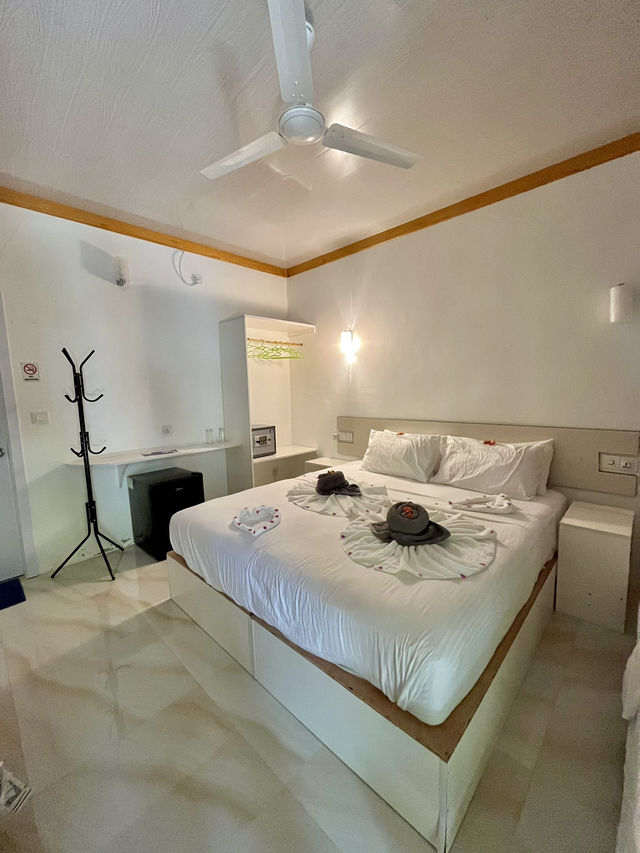 Thoddoo Garden Inn.