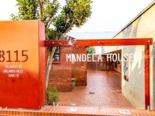 Intimate Moments in Historic Buildings