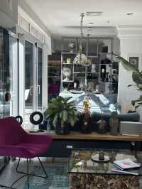 Spacious & Cozy Setting at FourSide Plaza