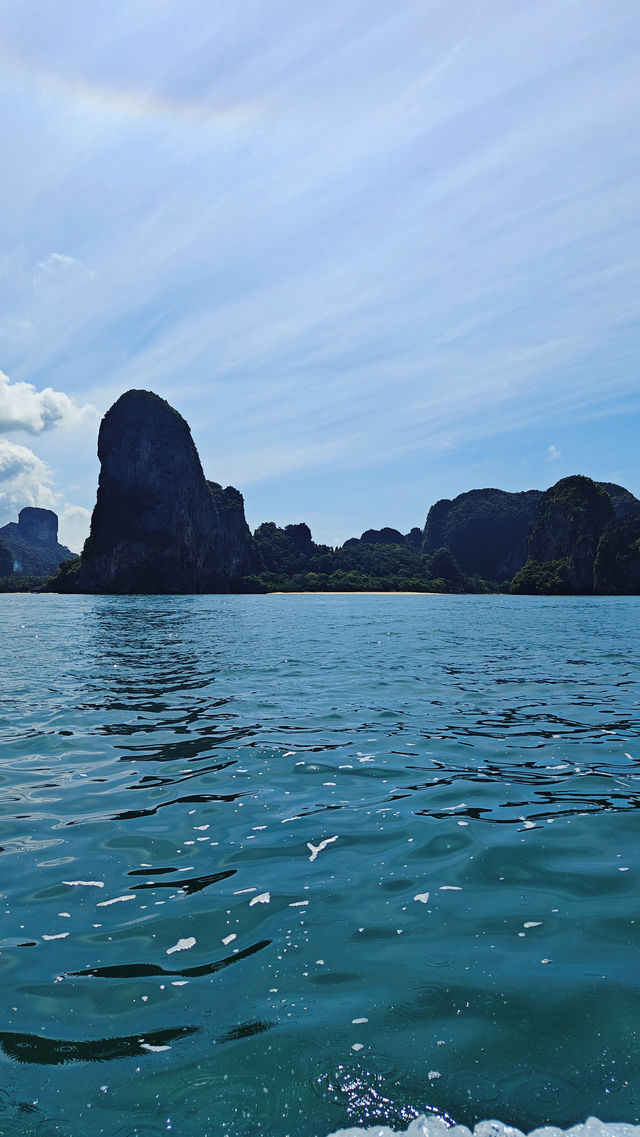 Ao Nang: Your Perfect Base to Explore Thailand’s Andaman Coast 🏝️🚤