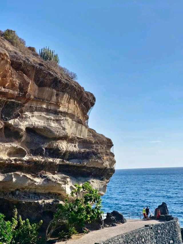 Playa Abama: A Hidden Gem with Turquoise Waters 💎🌊