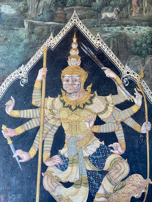 Bangkok’s Grand Palace: Where Gold Glitters and Legends Live