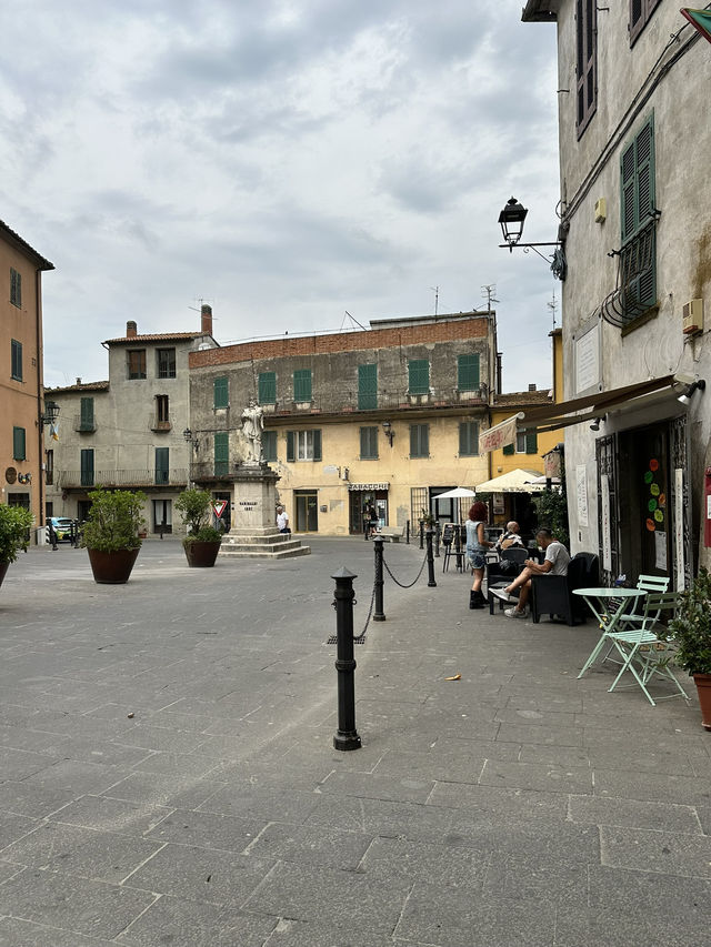 Discover Tuscan Charm in Scansano & Manciano