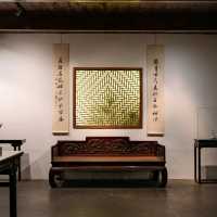 Chinese Ming and Qing Furniture Gallery – Shanghai Museum 🪑🏮✨