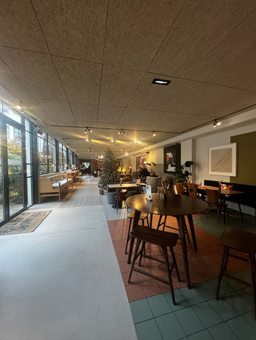 Le Grand Quartier: Your Urban Oasis in Paris🇫🇷