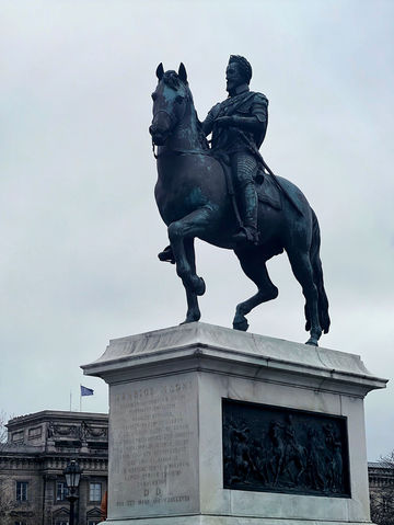 Paris on Foot: Discovering the Magic Around Samaritaine 🇫🇷