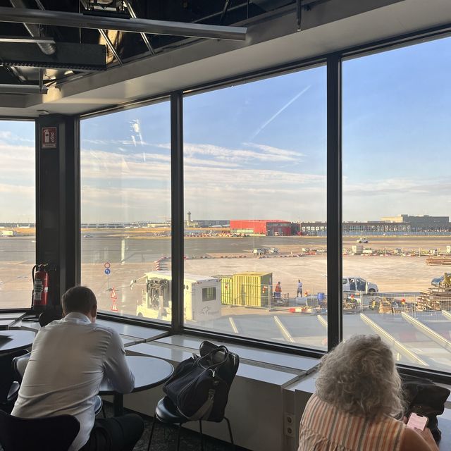Frankfurt airport transit 