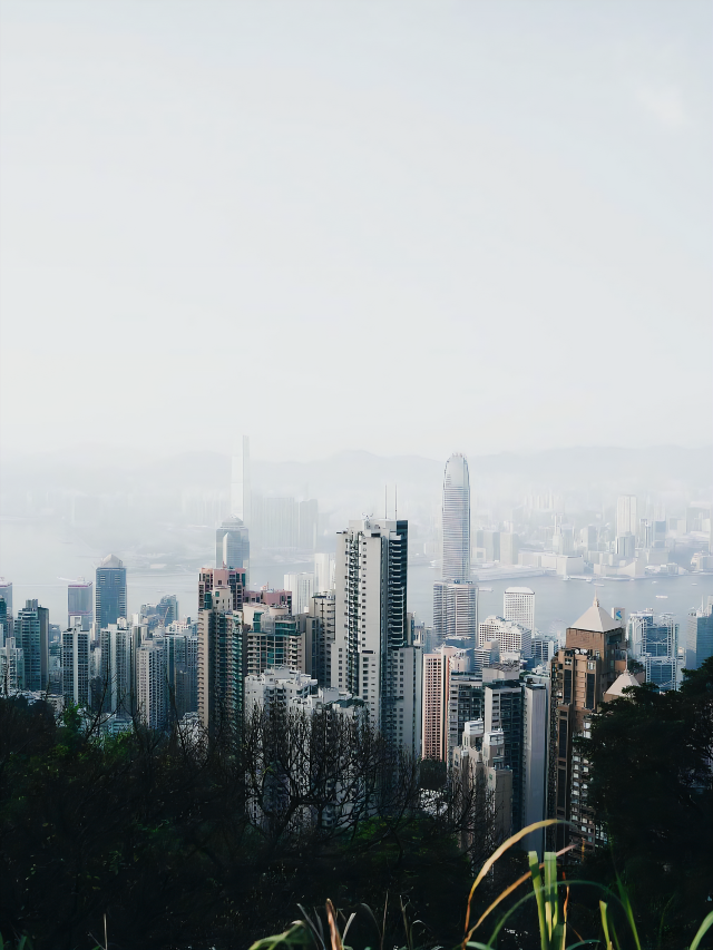 A Travel Guide for Visiting Victoria Peak