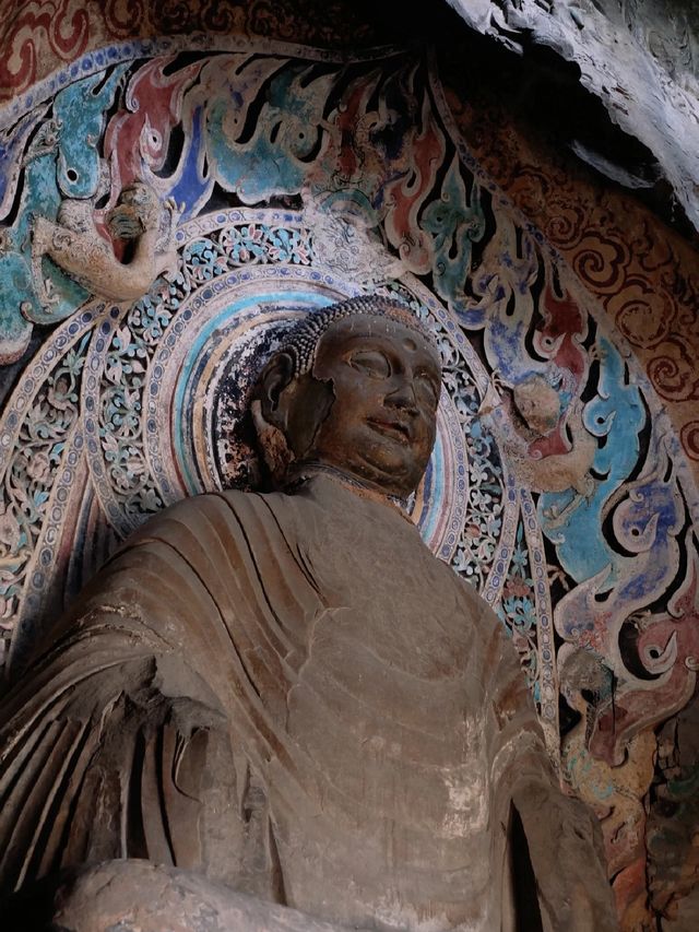 河北邯鄲“響堂山石窟”，動盪北齊的藝術巔峰