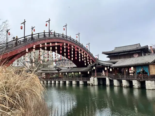 Traveling through a thousand years, dreaming back to the Tang Dynasty: The Prosperous Tang City of Xiangyang