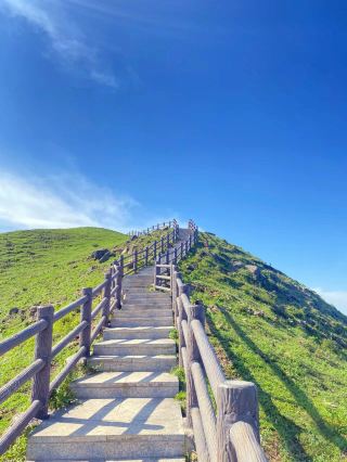 Too many people at Wugong Mountain? Why not come here instead!