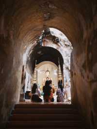 悟孟寺在清邁大小300多座寺廟裡，散發著別樣的氣息