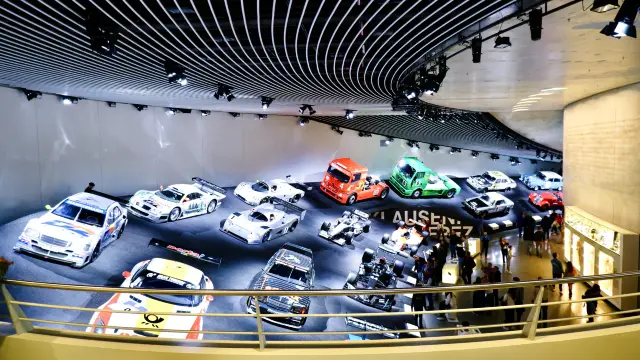 Stuttgart Mercedes-Benz Museum | Witnessing the Changes of Time