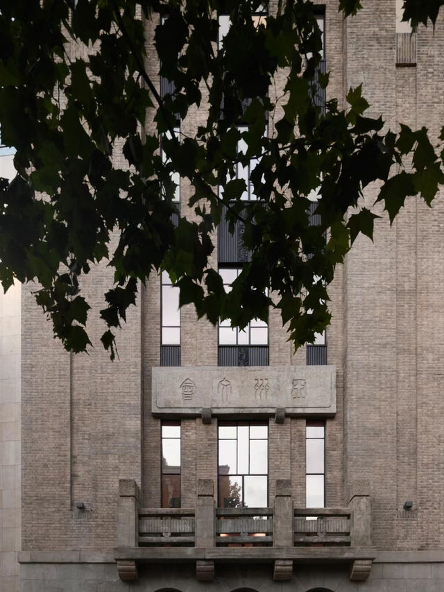 【上海景點】外灘美術館：歷史悠久的超設計感美術館