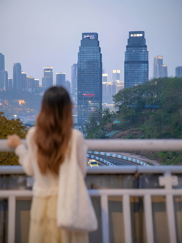 重慶|長江國際打卡機位合集十八樓女孩必看
