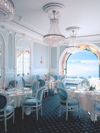🌟 Swiss Bliss: Le Mirador Resort & Spa, Vevey 🌄✨